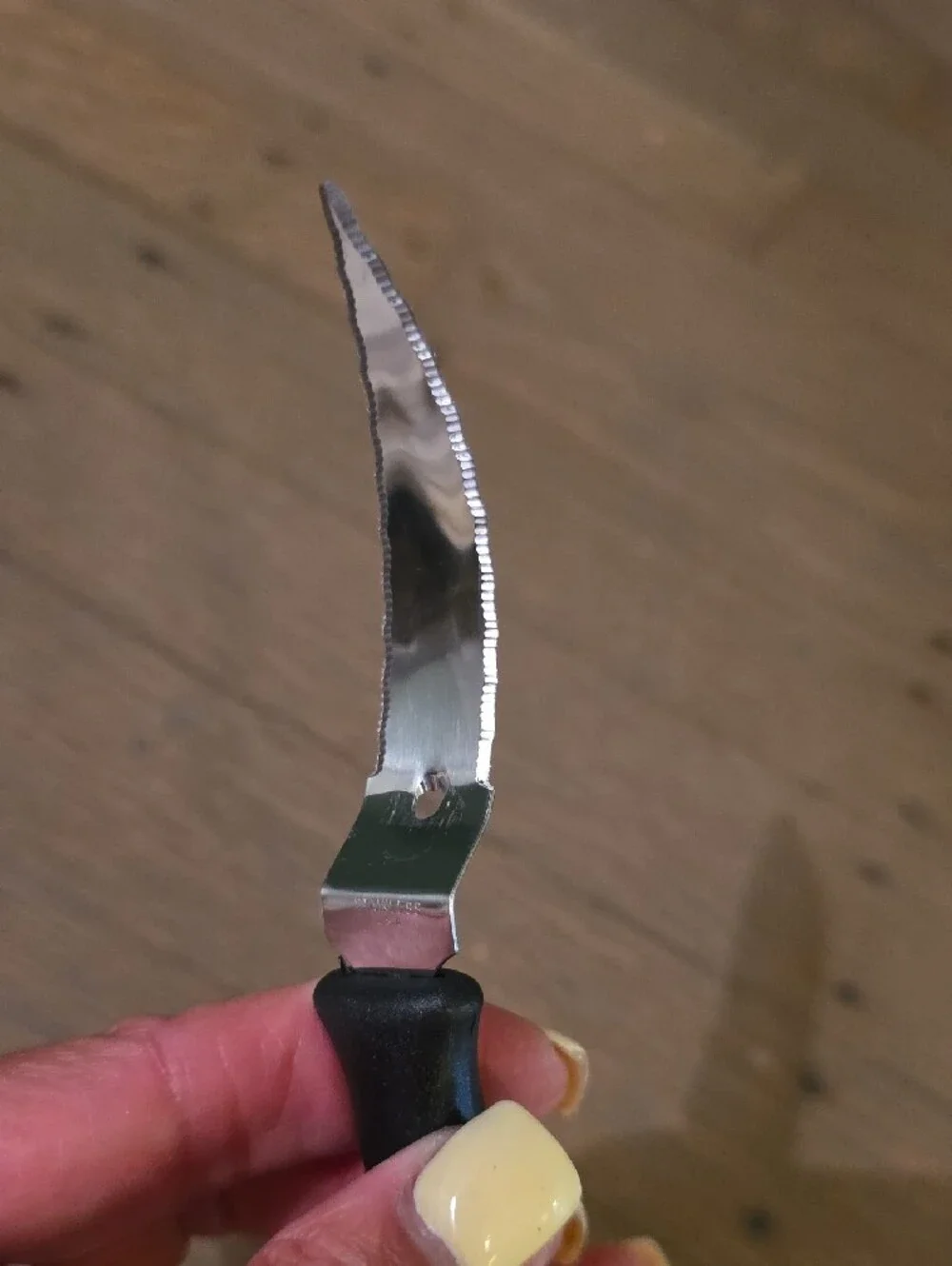 Pampered Chef Grapefruit Knife with Black Handle. #1265 NEW